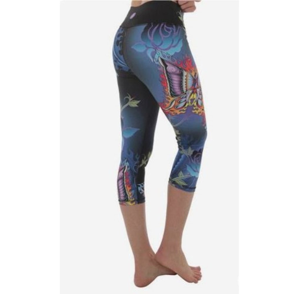 Luna Jai Black "Fire Butterfly" Performance Capri Legging S